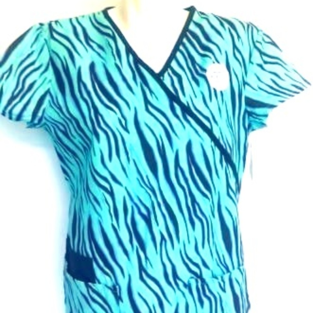 Scrub Bobbi Brooks green  black Zebra print sz Med